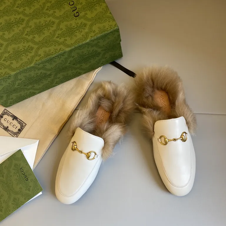 Gucci Shoe 